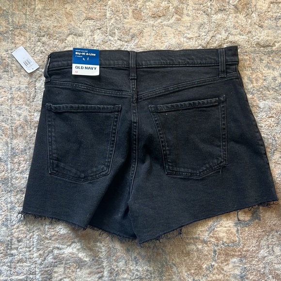 Old Navy Black jean shorts - Picture 2 of 3